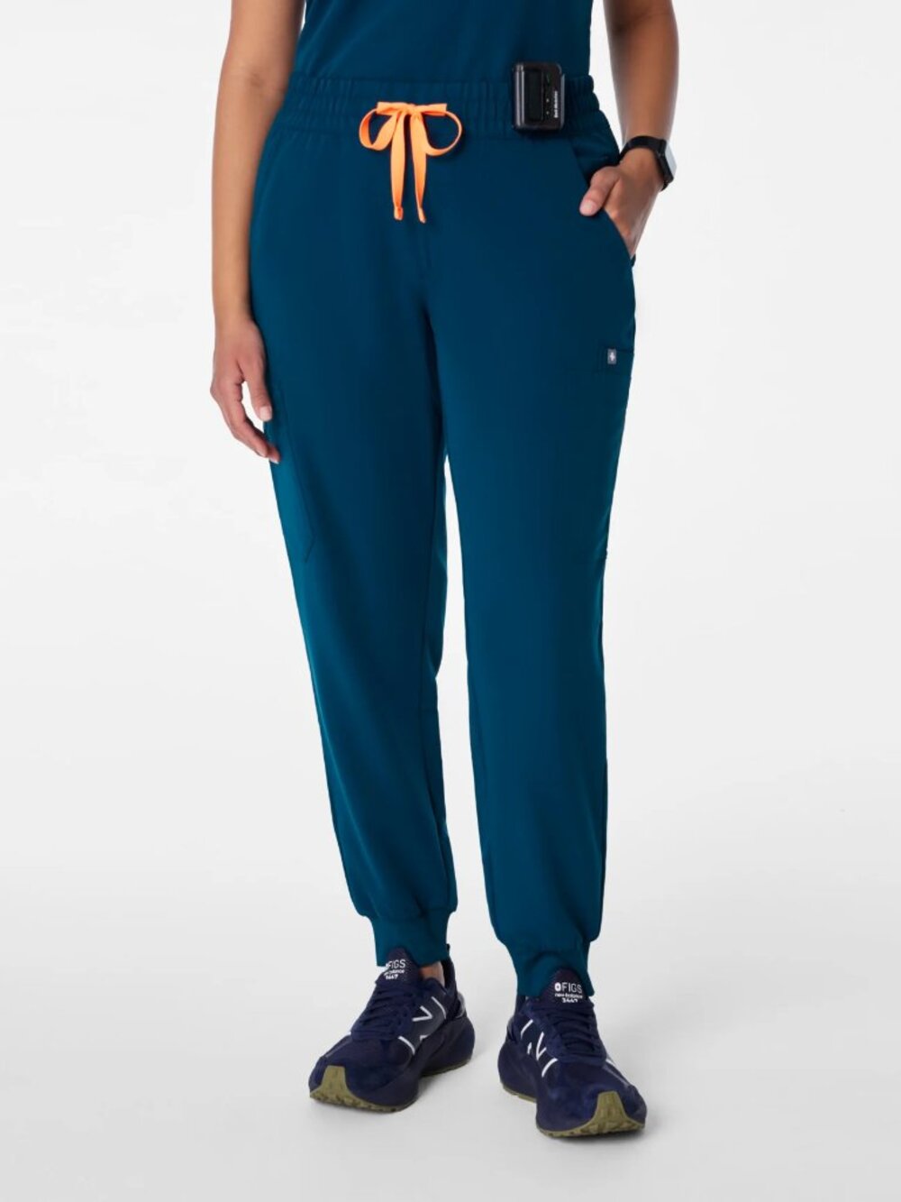 FIGS women's Deep Reef Uman Relaxed Medium Petite Jogger Scrub Pant